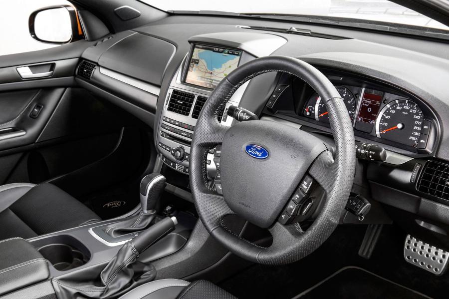  Ford Falcon XR6 2014 года  (фото 15 из 22)